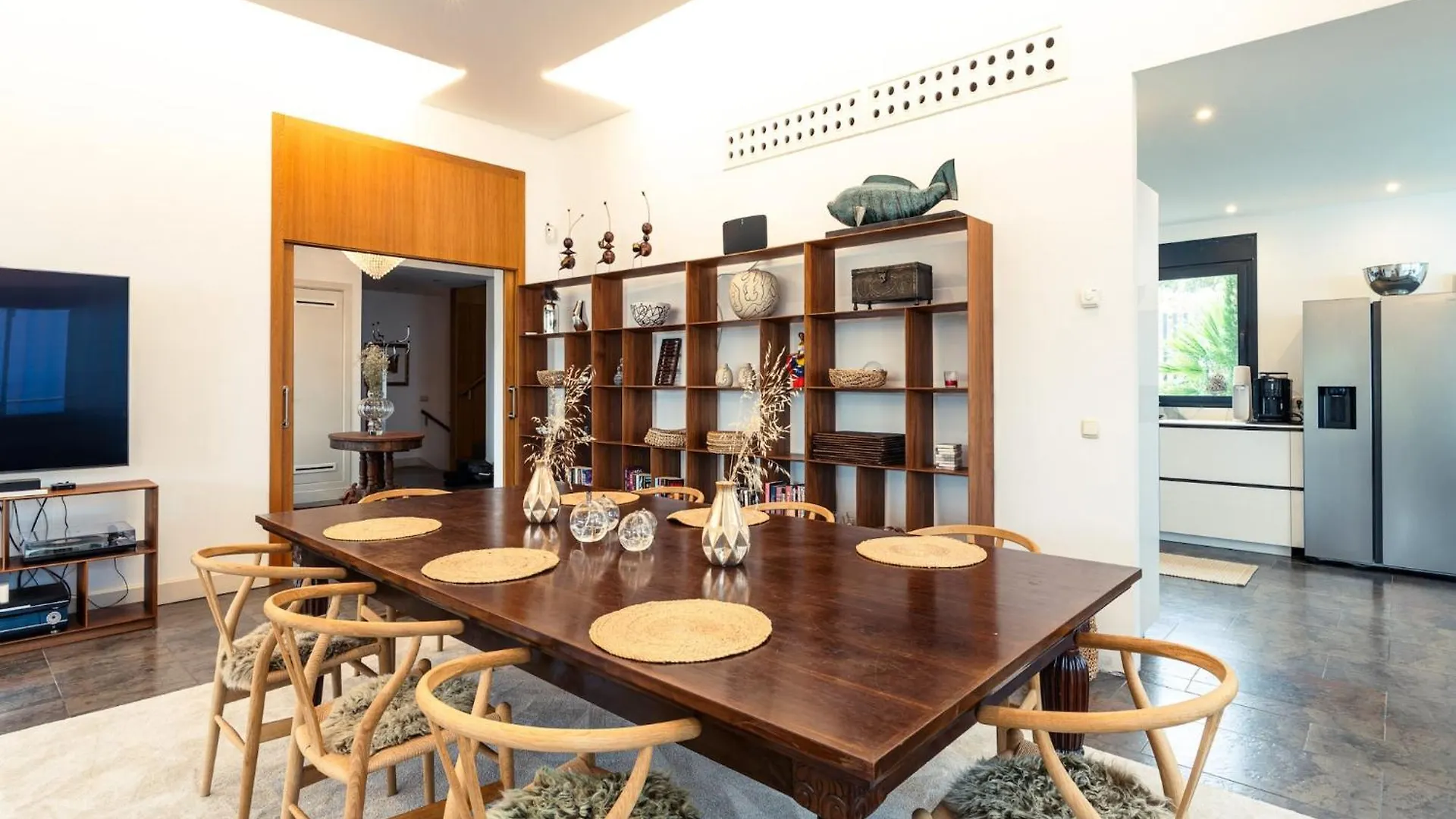 Lavish Villa With Private Pool Marbella