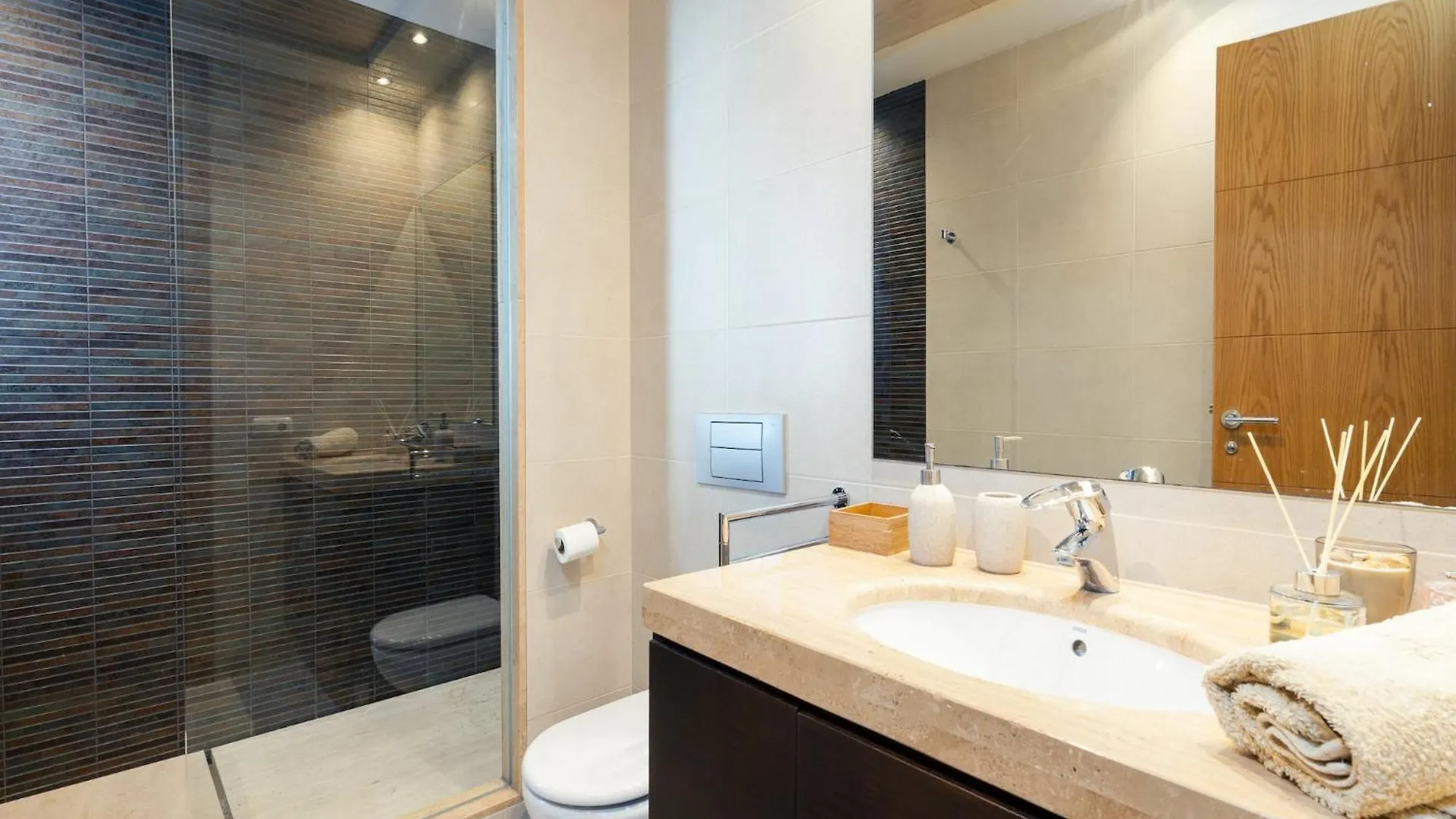 Lavish Villa With Private Pool Marbella