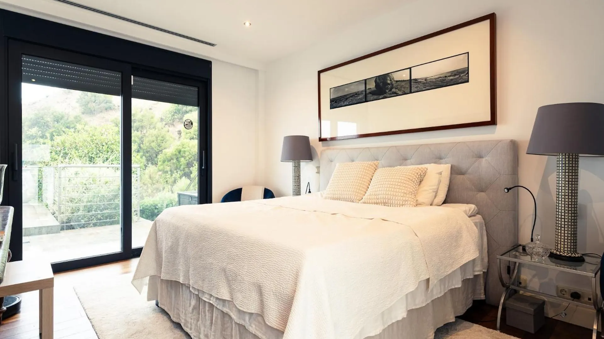 Lavish Villa With Private Pool Marbella