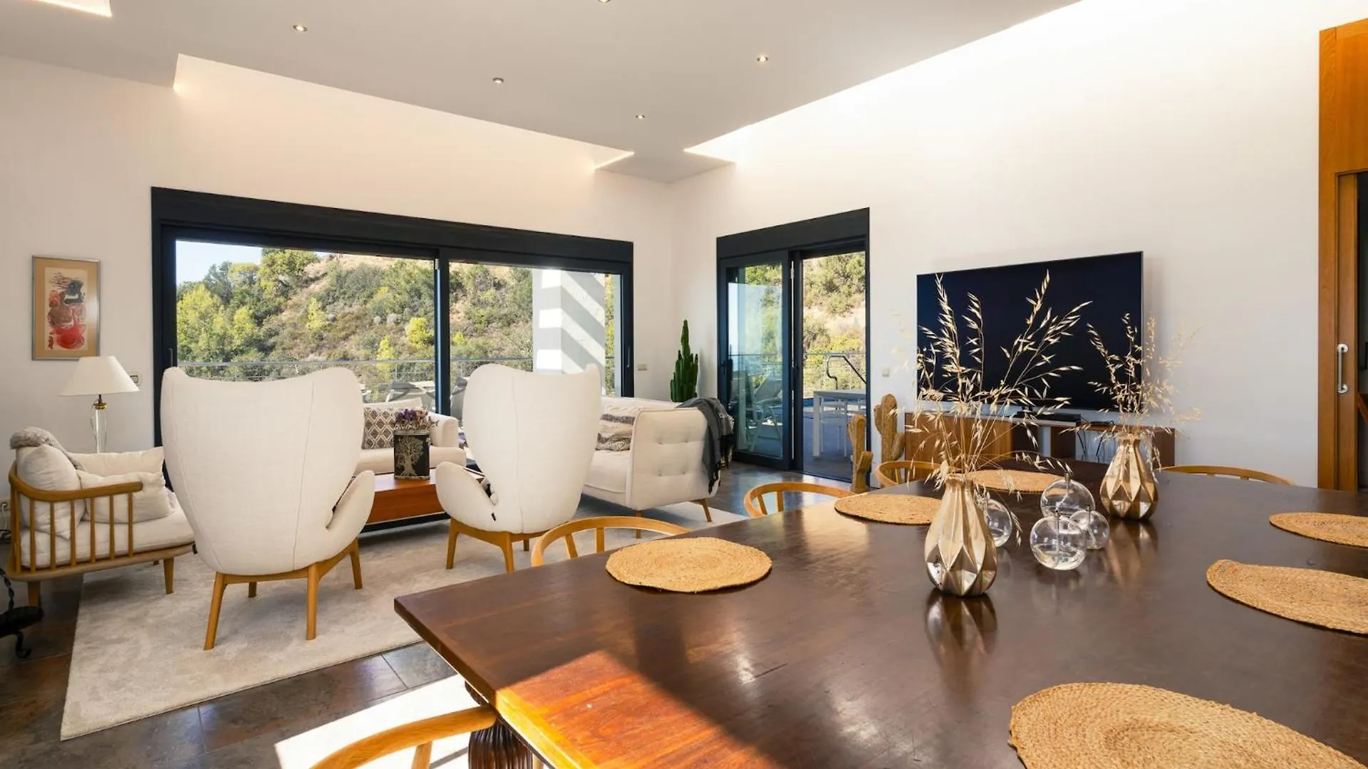 Lavish Villa With Private Pool Marbella Spain