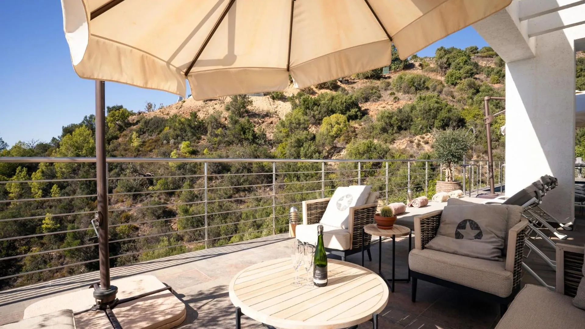 Lavish Villa With Private Pool Marbella Spain